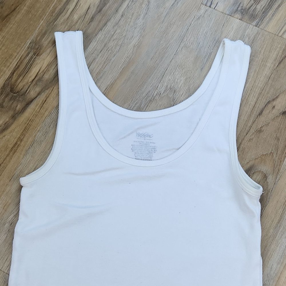 💜White Classic Scoop Neck Sleeveless Top Small - Picture 4 of 9
